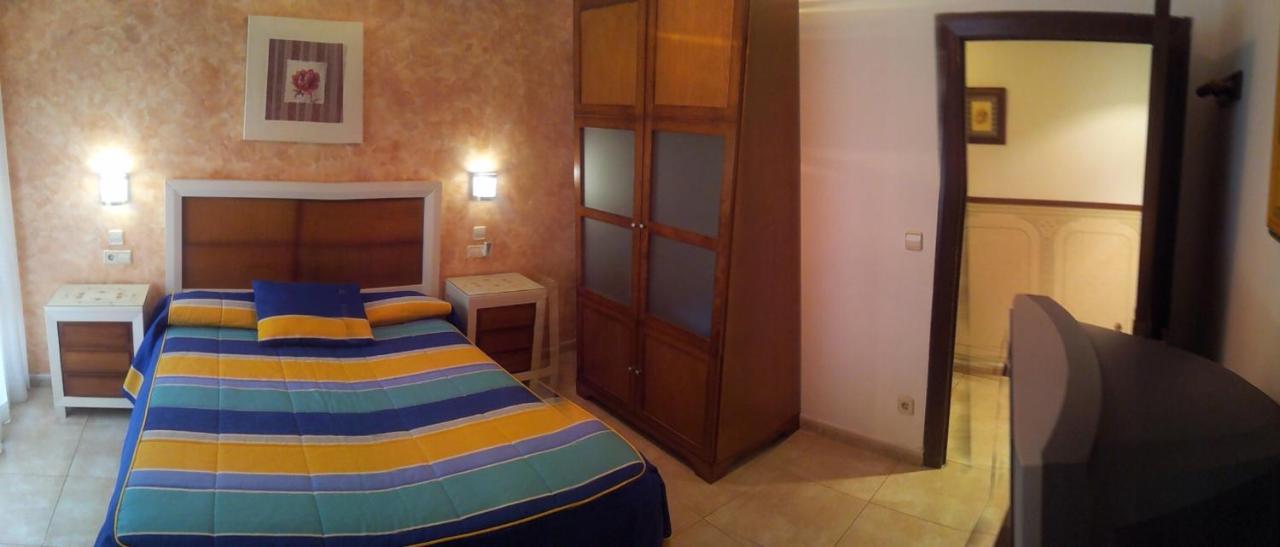 Hostal Conchi 미란다데에브로 외부 사진